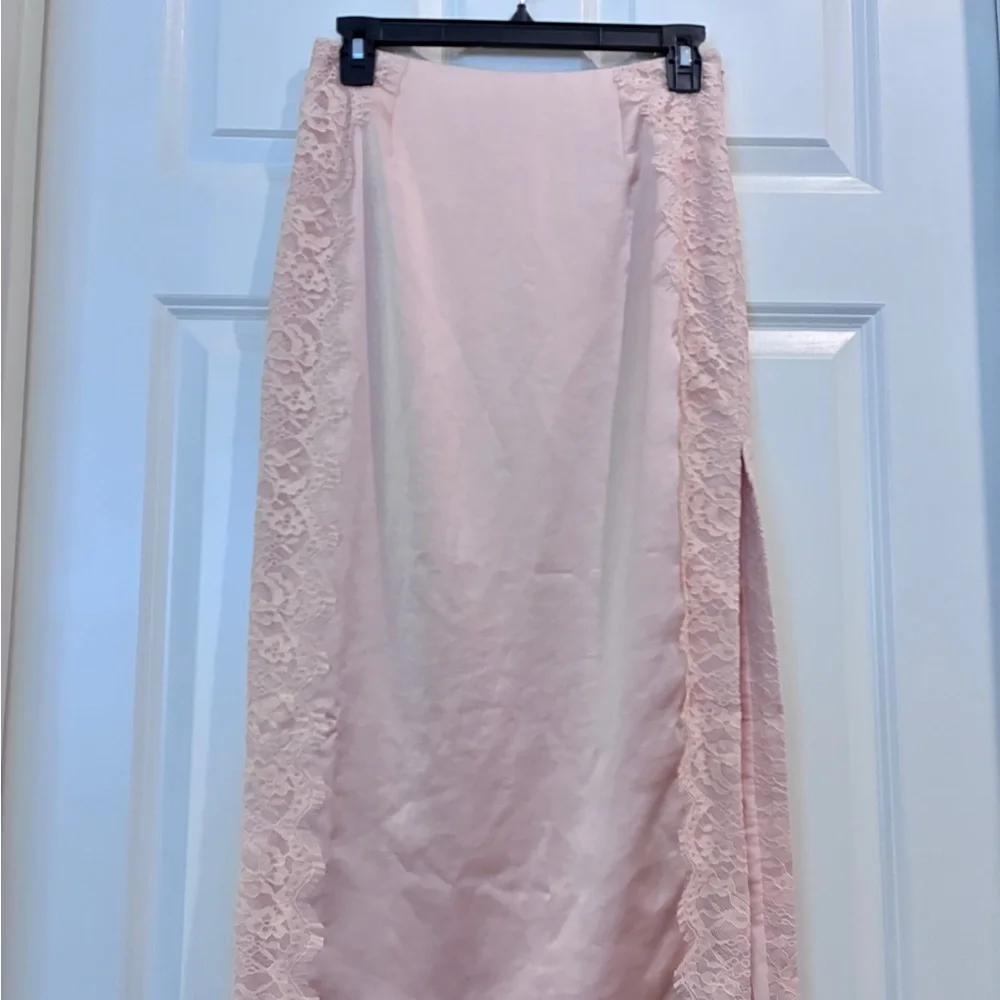 Elegant Blush Pink Lace Trim Split Midi Silky Pencil Skirt